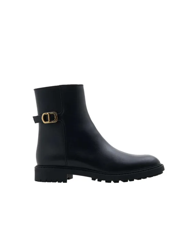 Montaigne Black Staple Boot