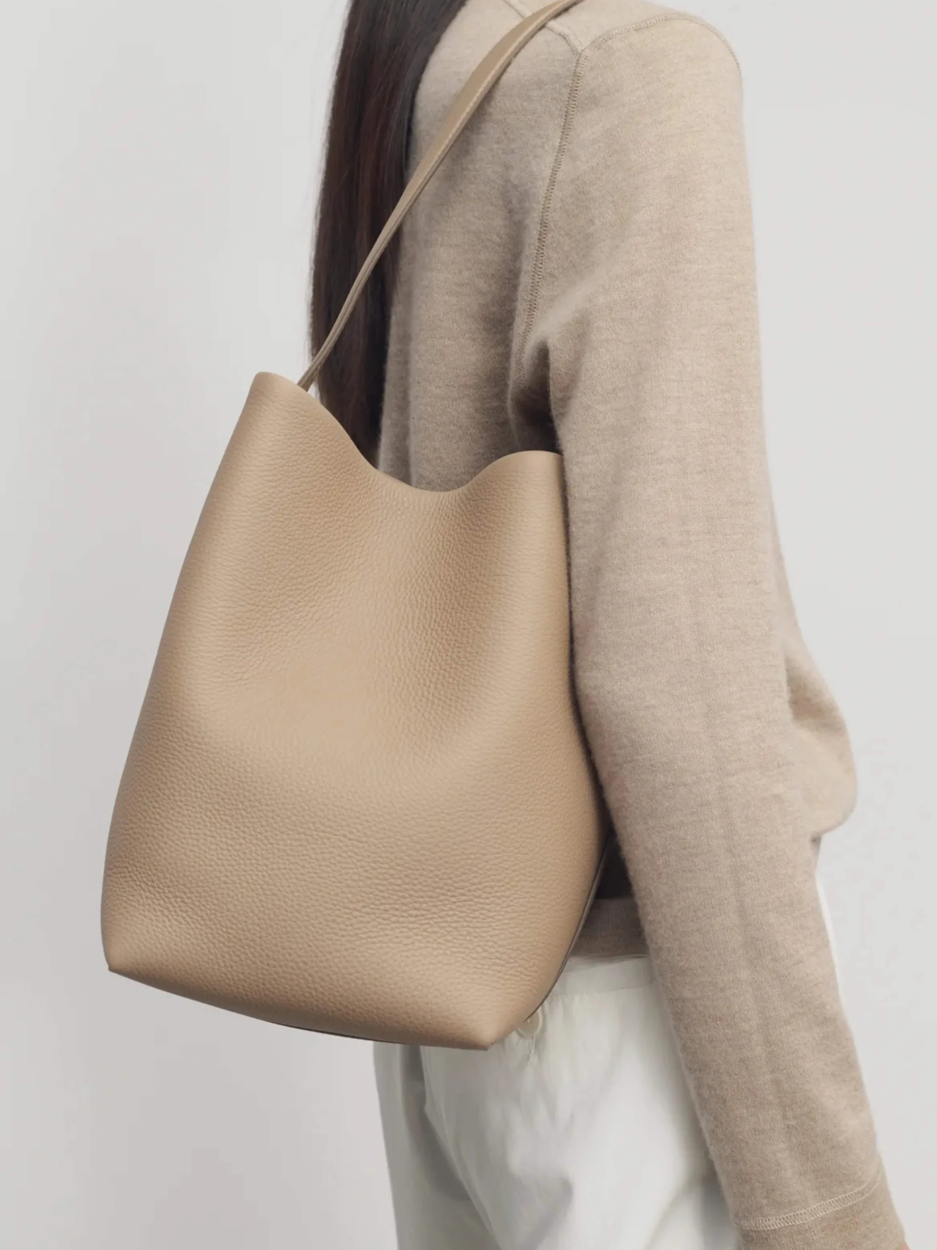 Medium N/S Park Tote Bag - Image 3