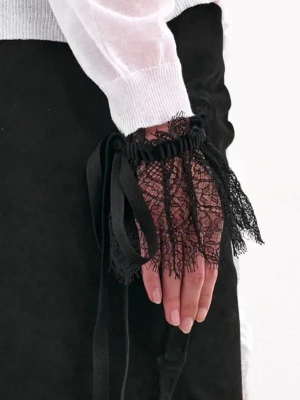 Kepu Ruffle Cuffs - Image 2