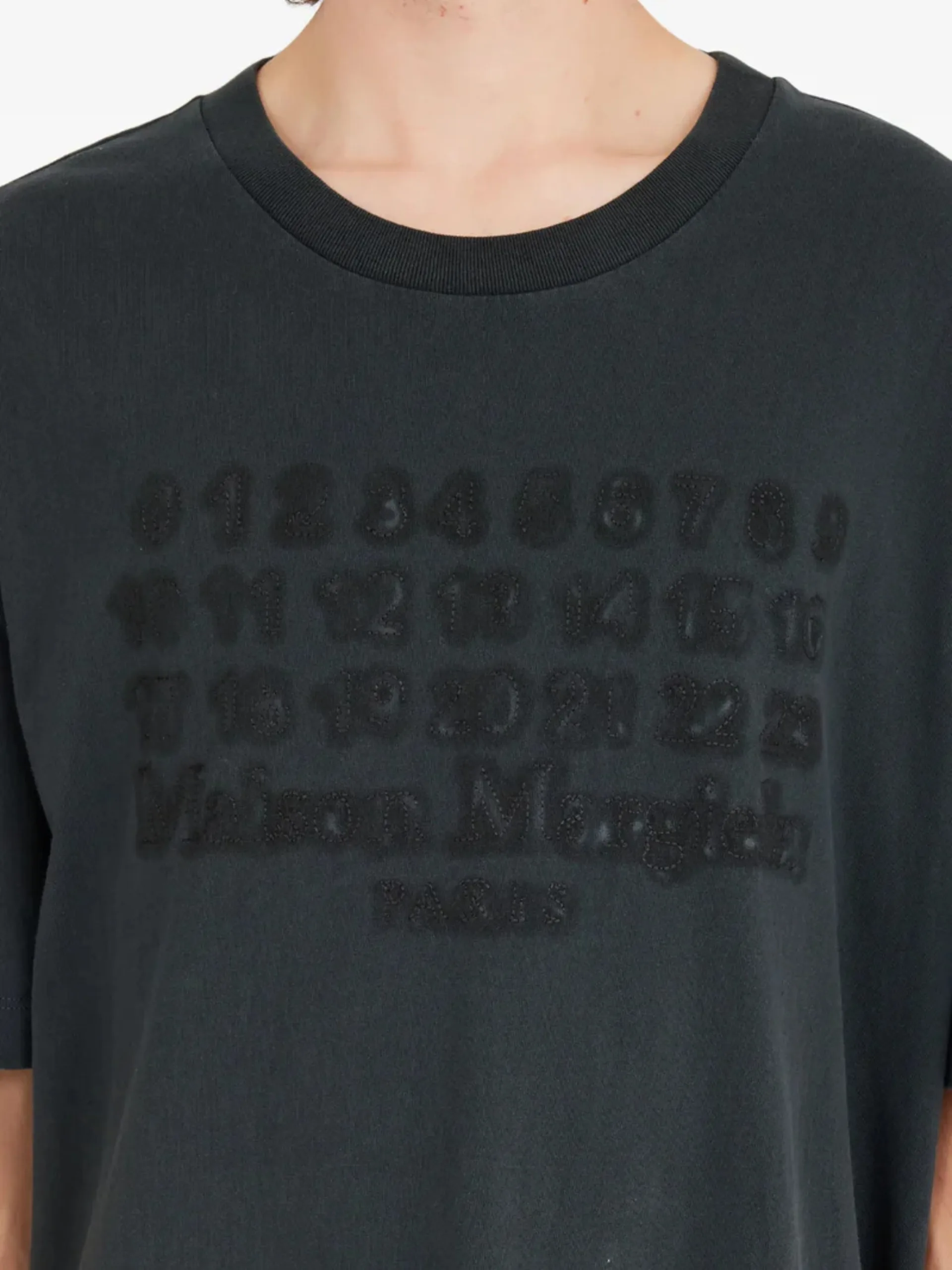 Numbers Motif T-Shirt - Image 4