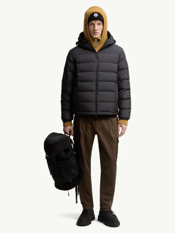 Laveraet Hooded Short Down Jacket - Image 2