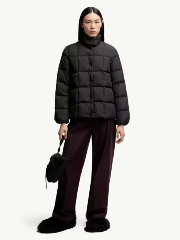 Cochevinne Short Down Jacket - Image 2