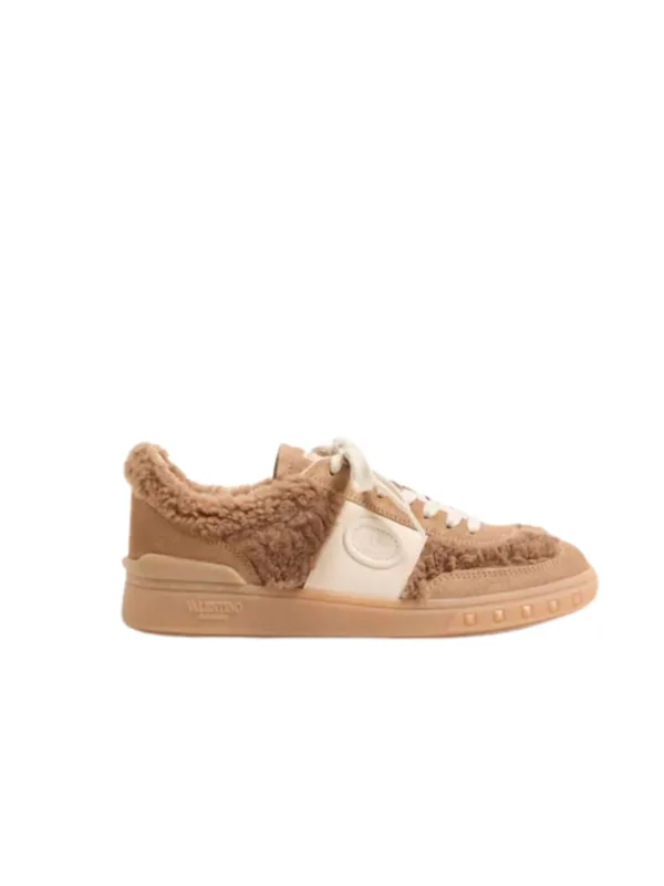 Upvillage Sneaker