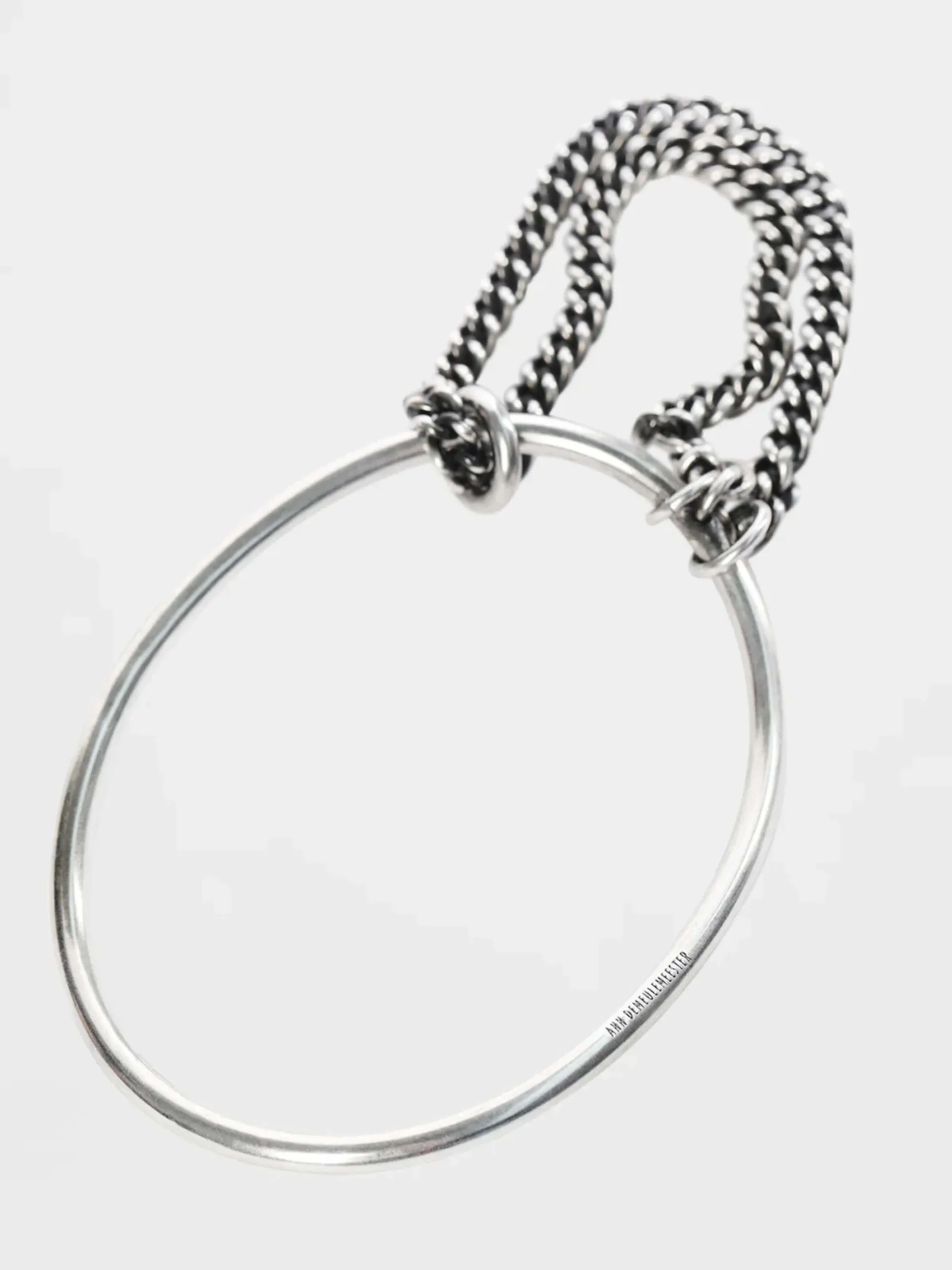 Vokko Bangle With Chain - Image 3
