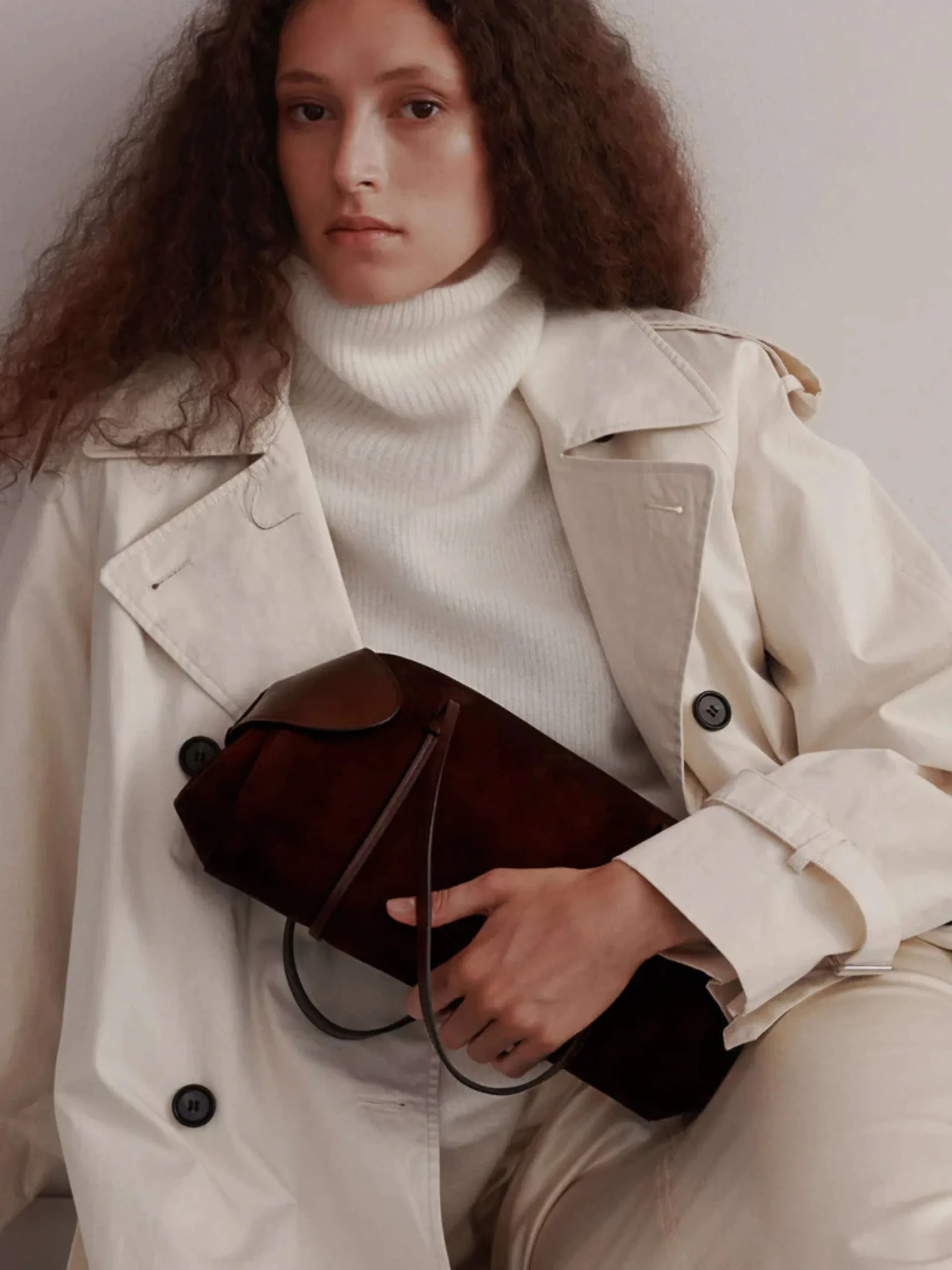 Berenices East West Handbag - Image 3