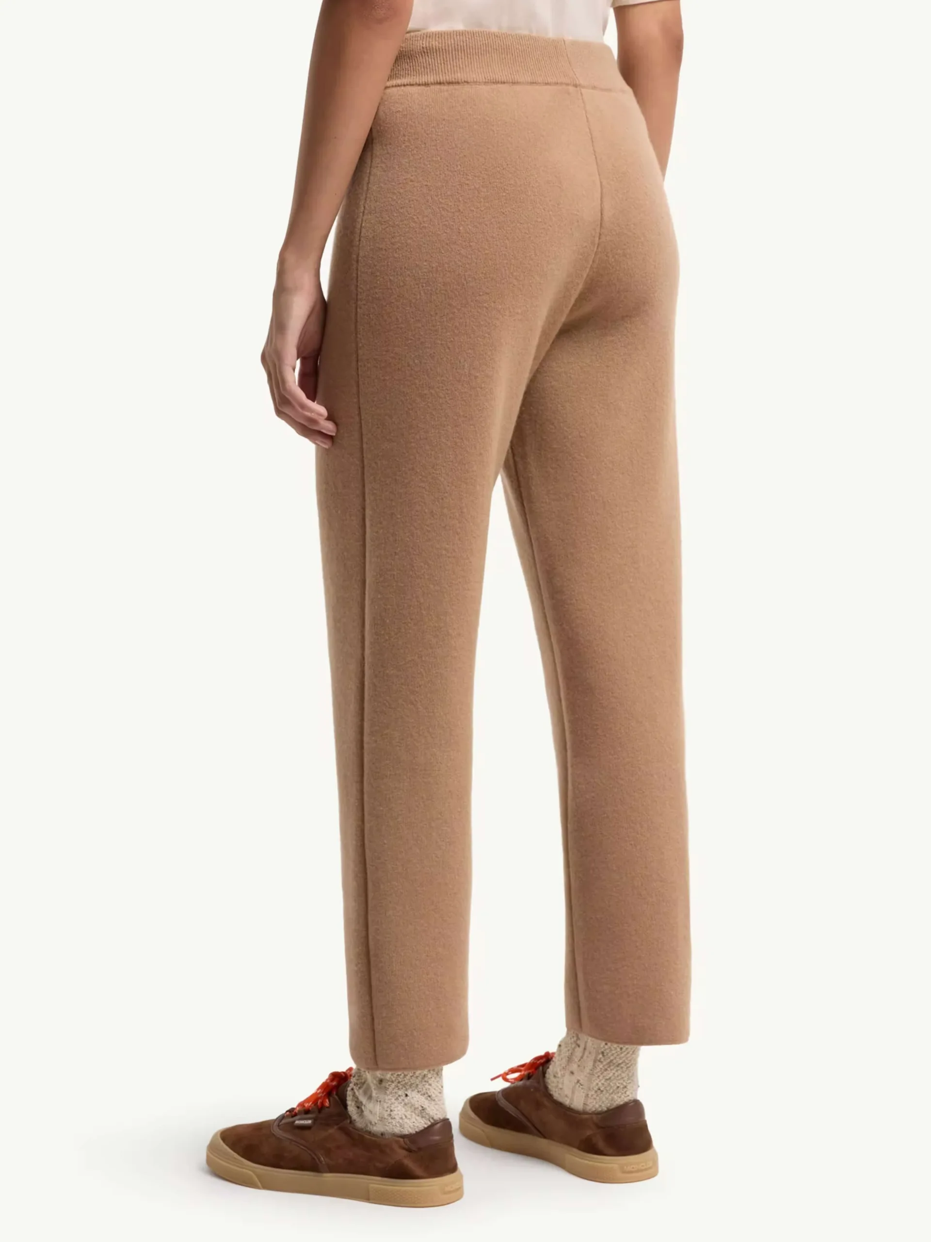 Cropped Jogging Pants - Image 4